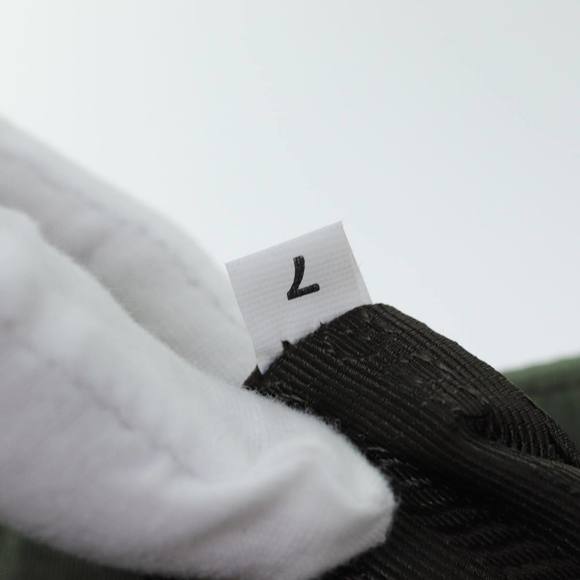 PRADA Tote Bag Nylon Gray Auth 79634 - Picture 10 of 16